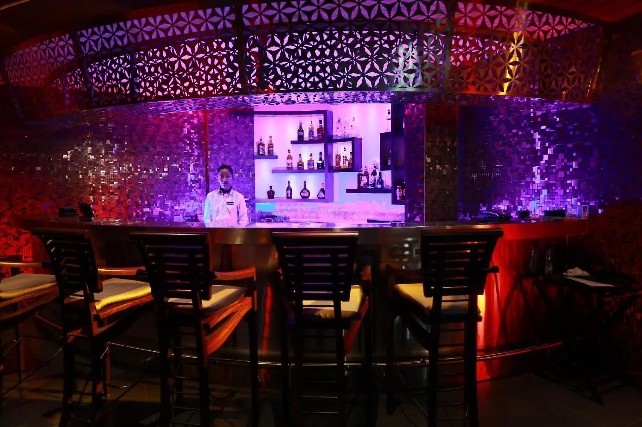 Coral Isle Hotel Kochi India